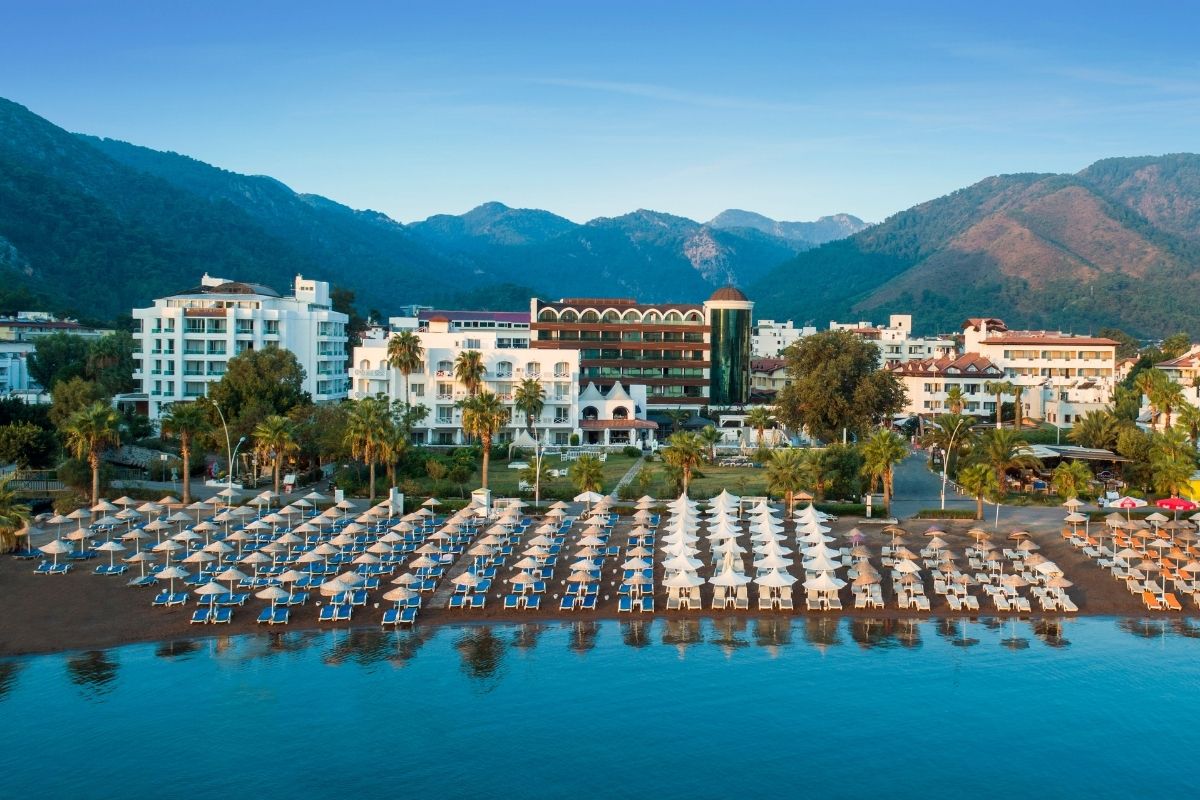 Elite World Marmaris, eşsiz bir tatil deneyimi için sizi bekliyor!